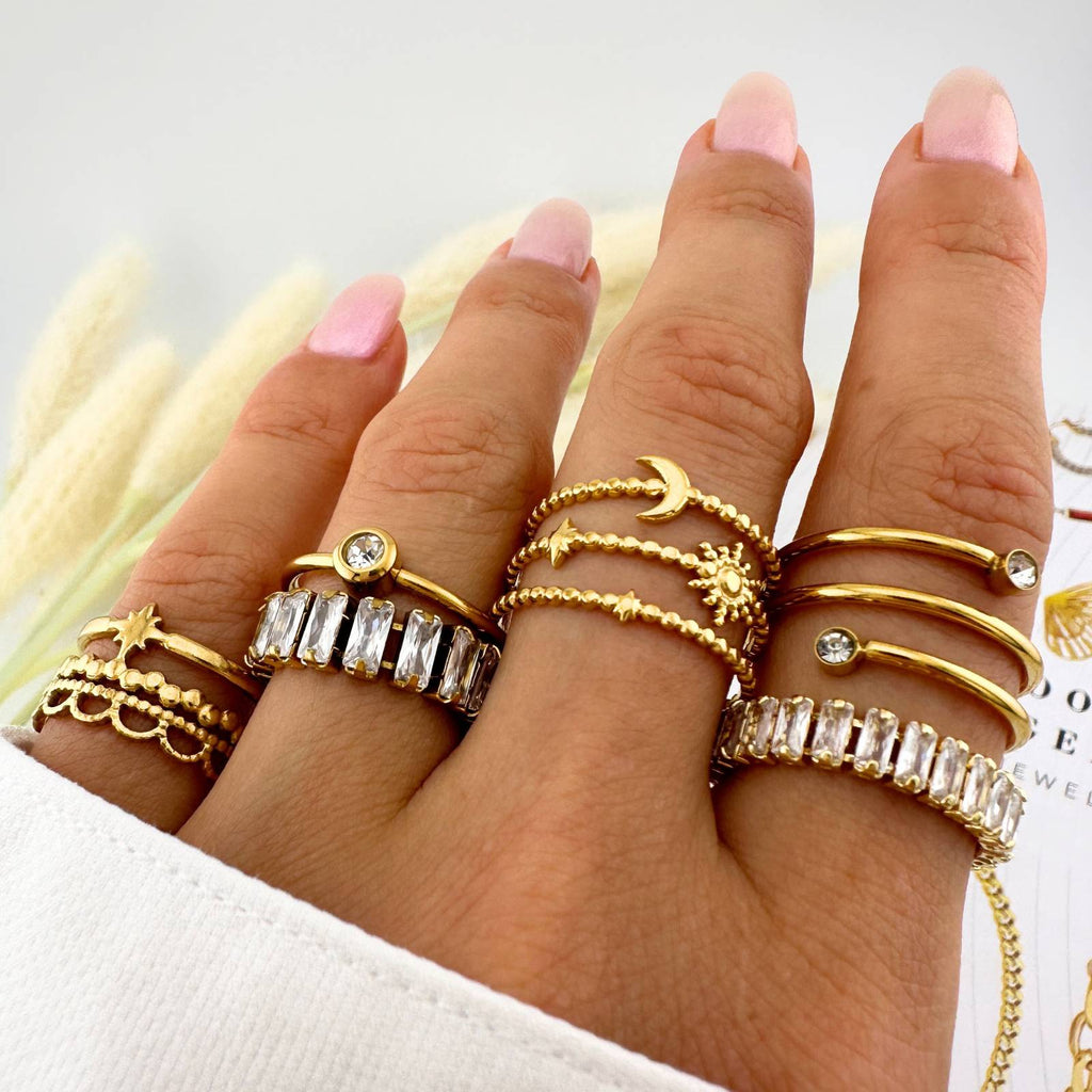 Dainty 18K gold plated finger ring