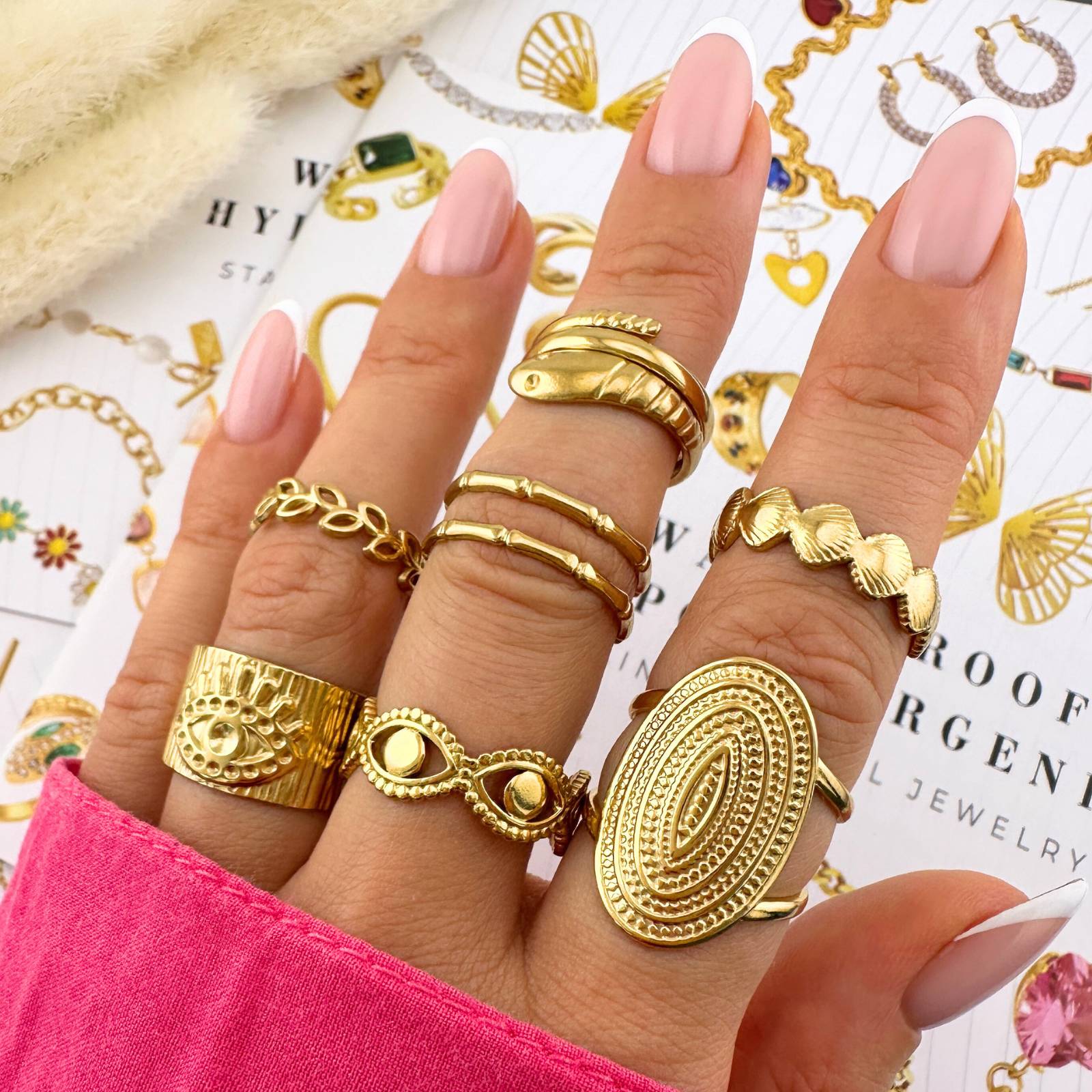 Adjustable   gold Evil Eyes finger ring