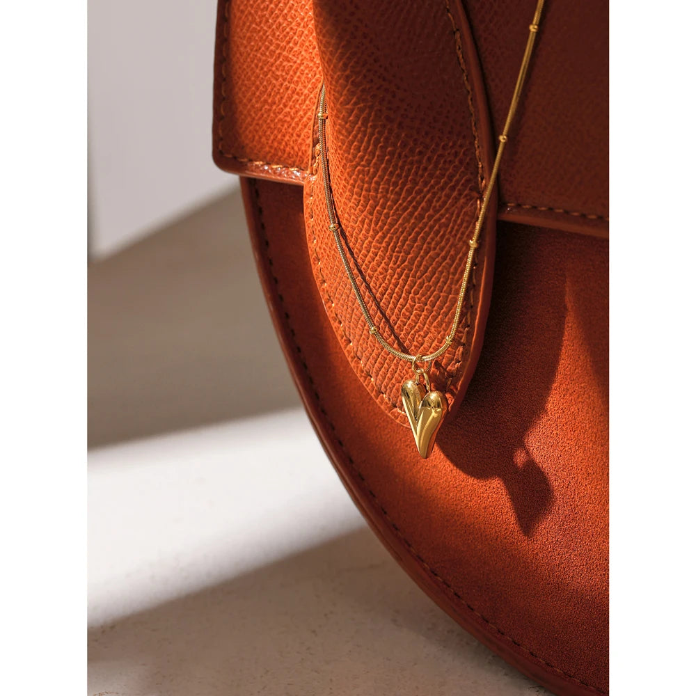 Stylish Heart Pendant Choker Necklace