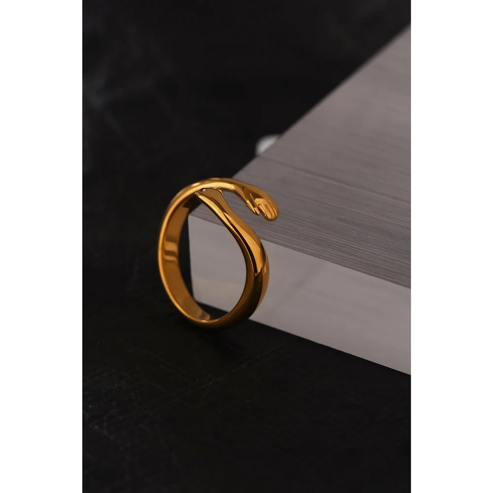 Luxurious Embrace Ring