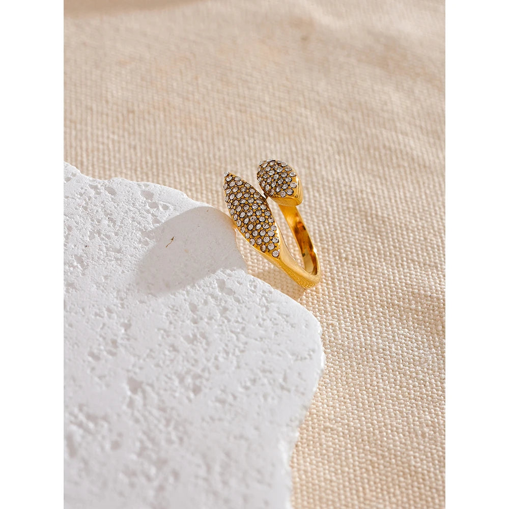 Luxury Golden Cubic Zirconia Ring