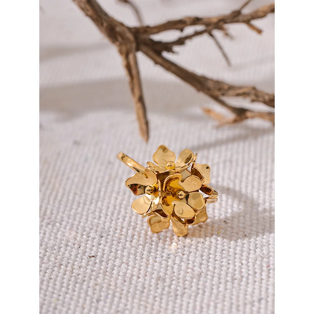 Golden Flower Adjustable Ring - Rust-Proof Daily Jewelry