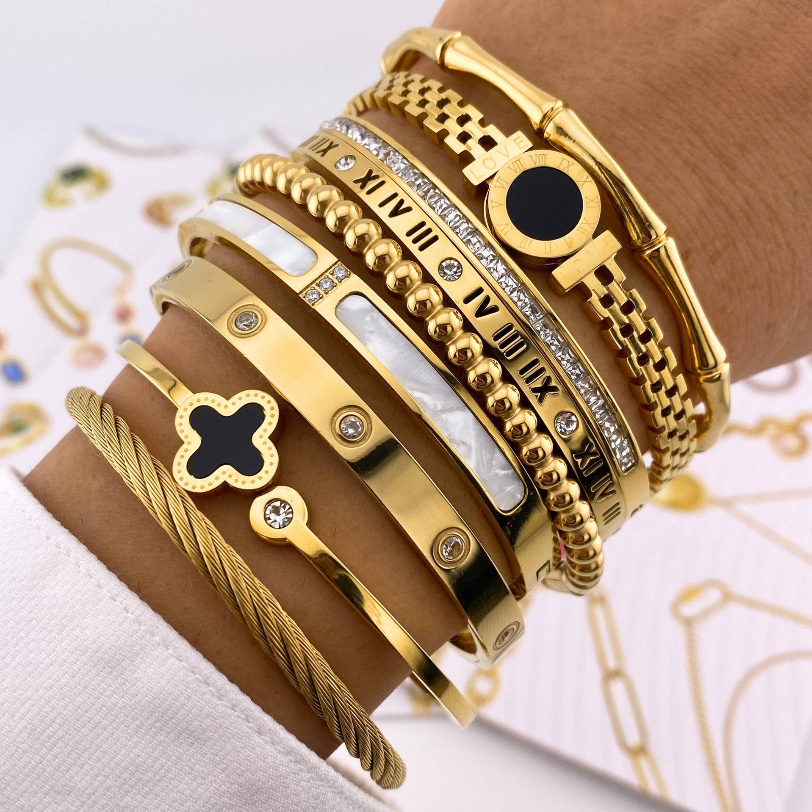 Dainty Band Bangle bracelet