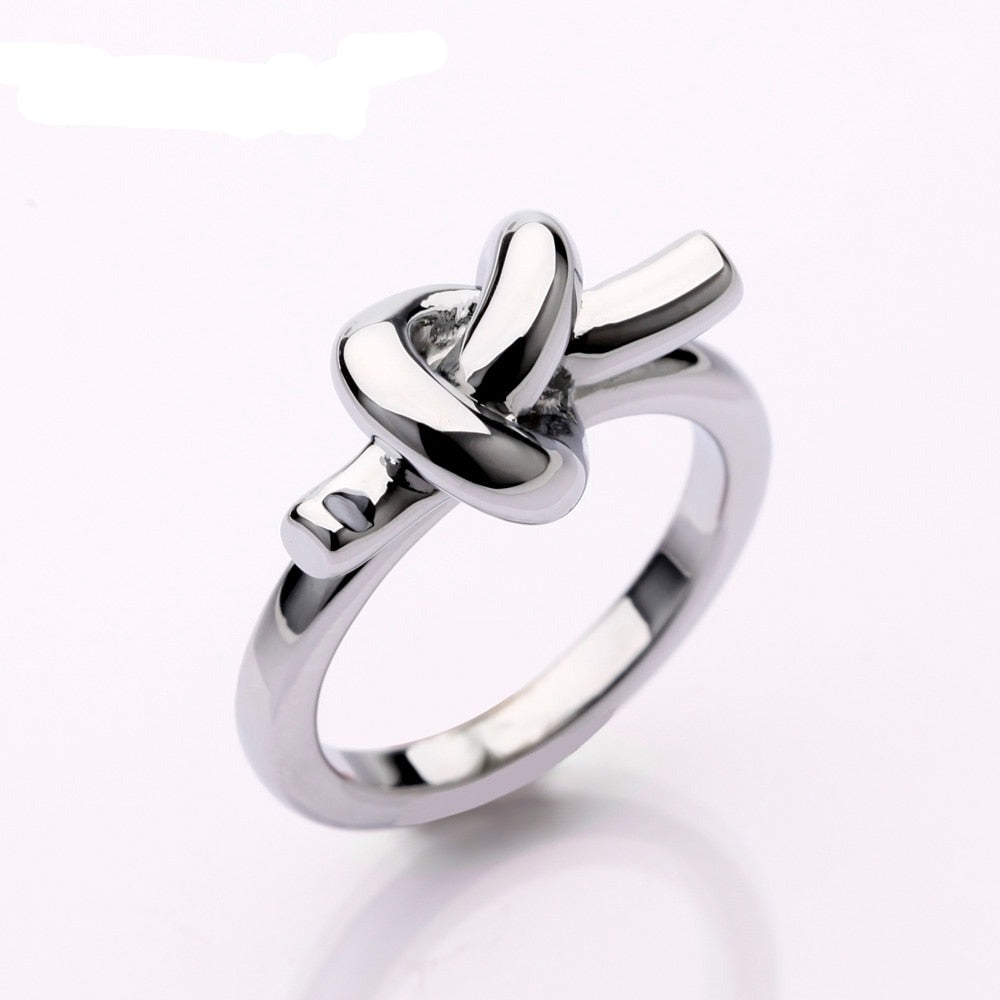 Trendy Knot Ring
